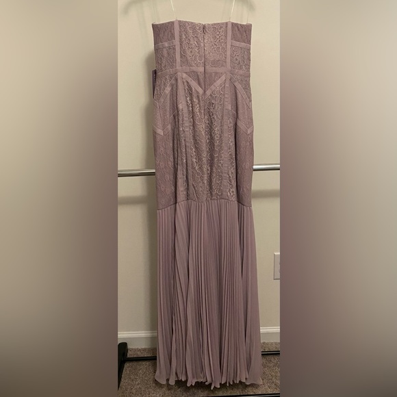 JS Collection Women's Multi-Lace Strapless Seamed Gown with Pleated Skirt - Picture 3 of 11